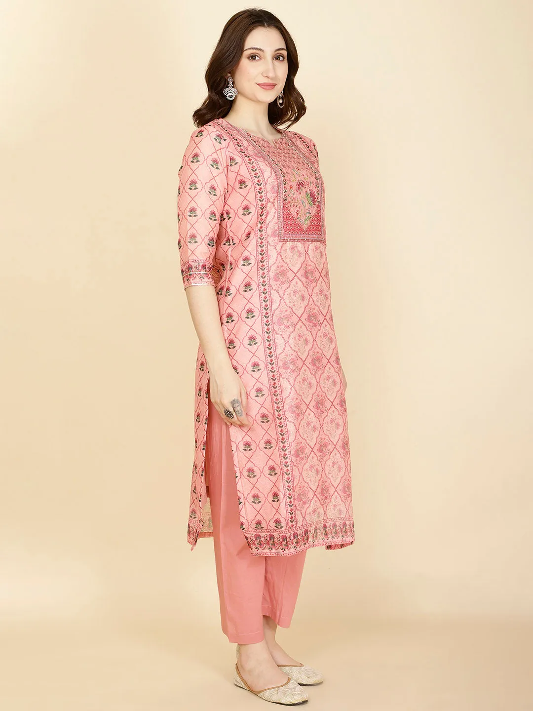 Abstract Printed Chanderi Kurta With Pants & Dupatta