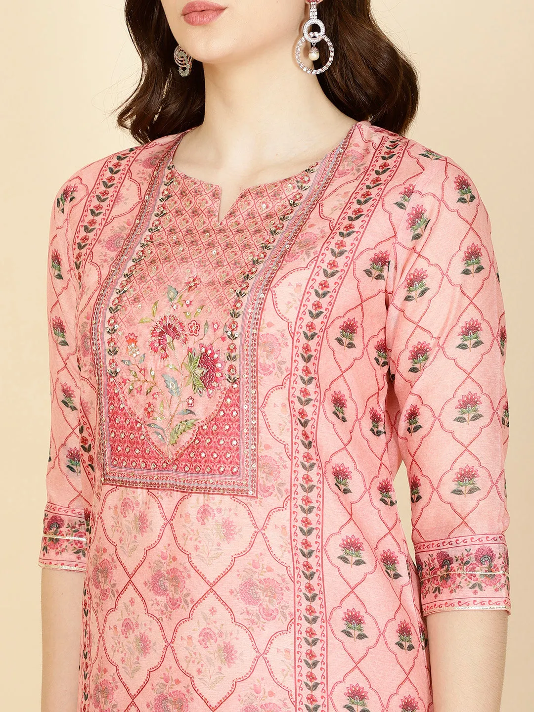 Abstract Printed Chanderi Kurta With Pants & Dupatta