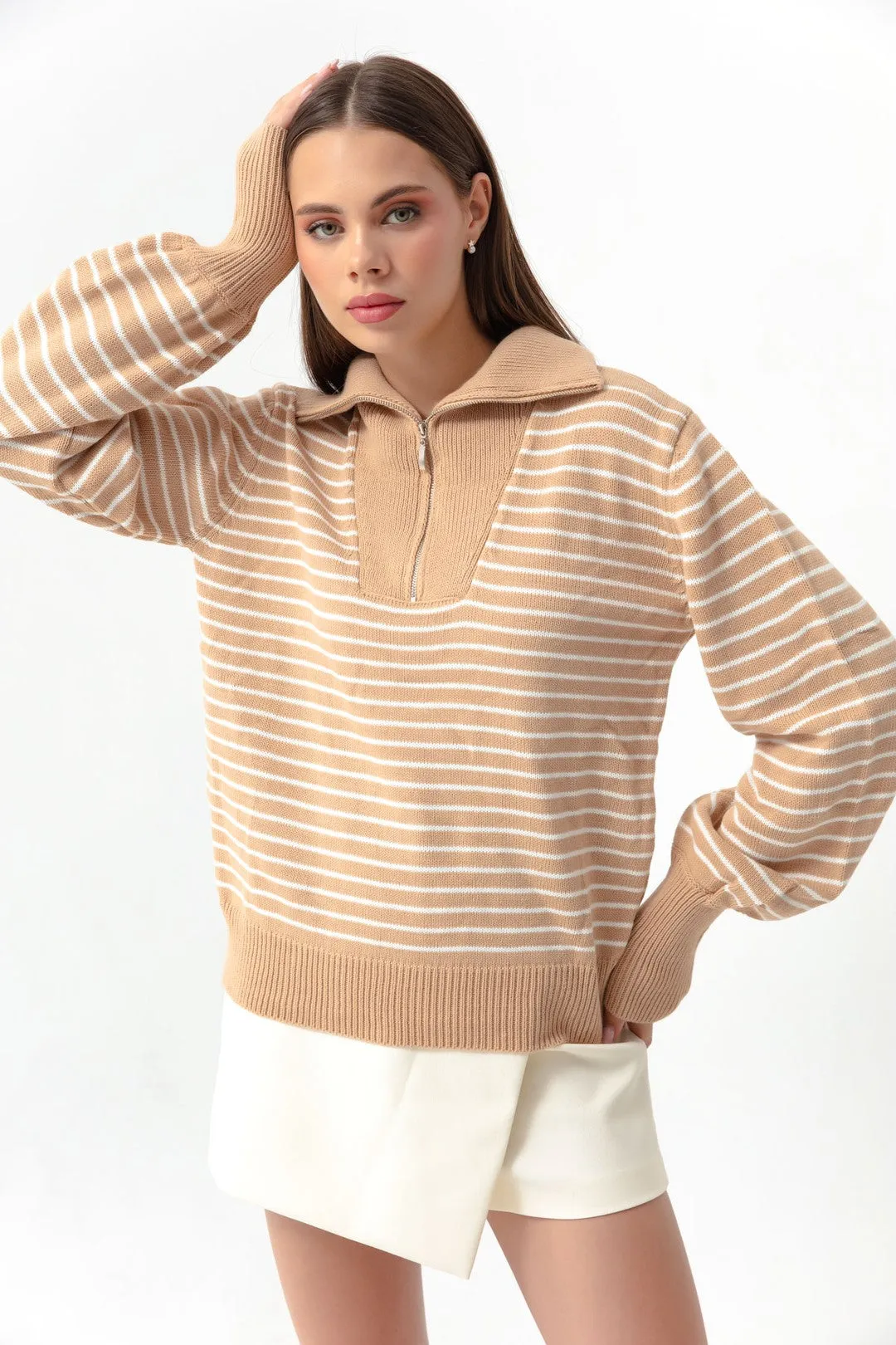 Female Zipper Detailed Striped Knitwear Sweater