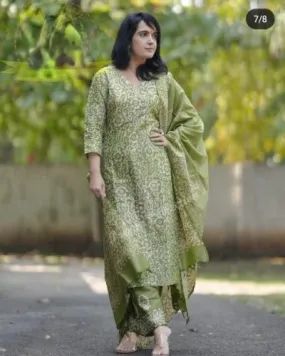 Green Cotton Printed Suit Set With Mulmul Dupatta