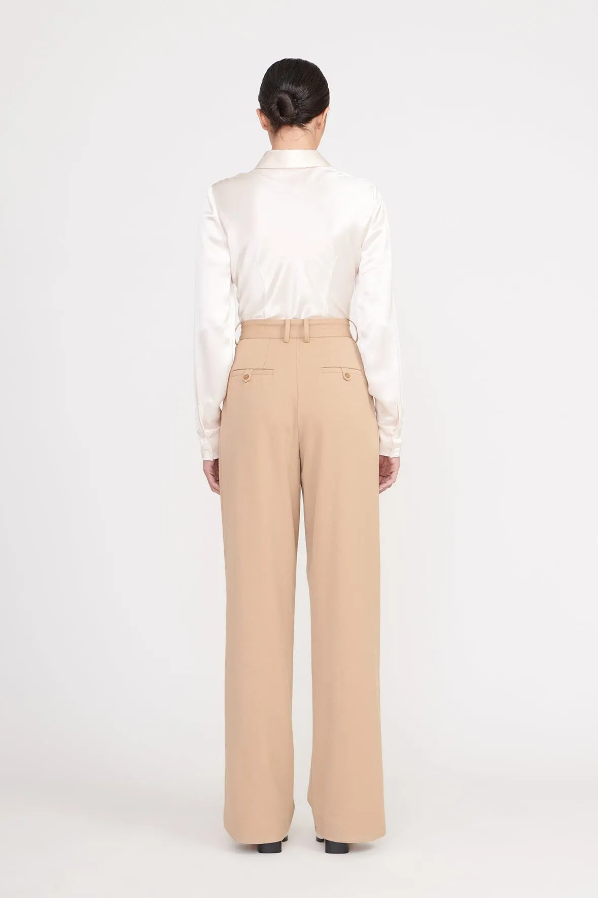 LUISA PANT | CAMEL SUITING