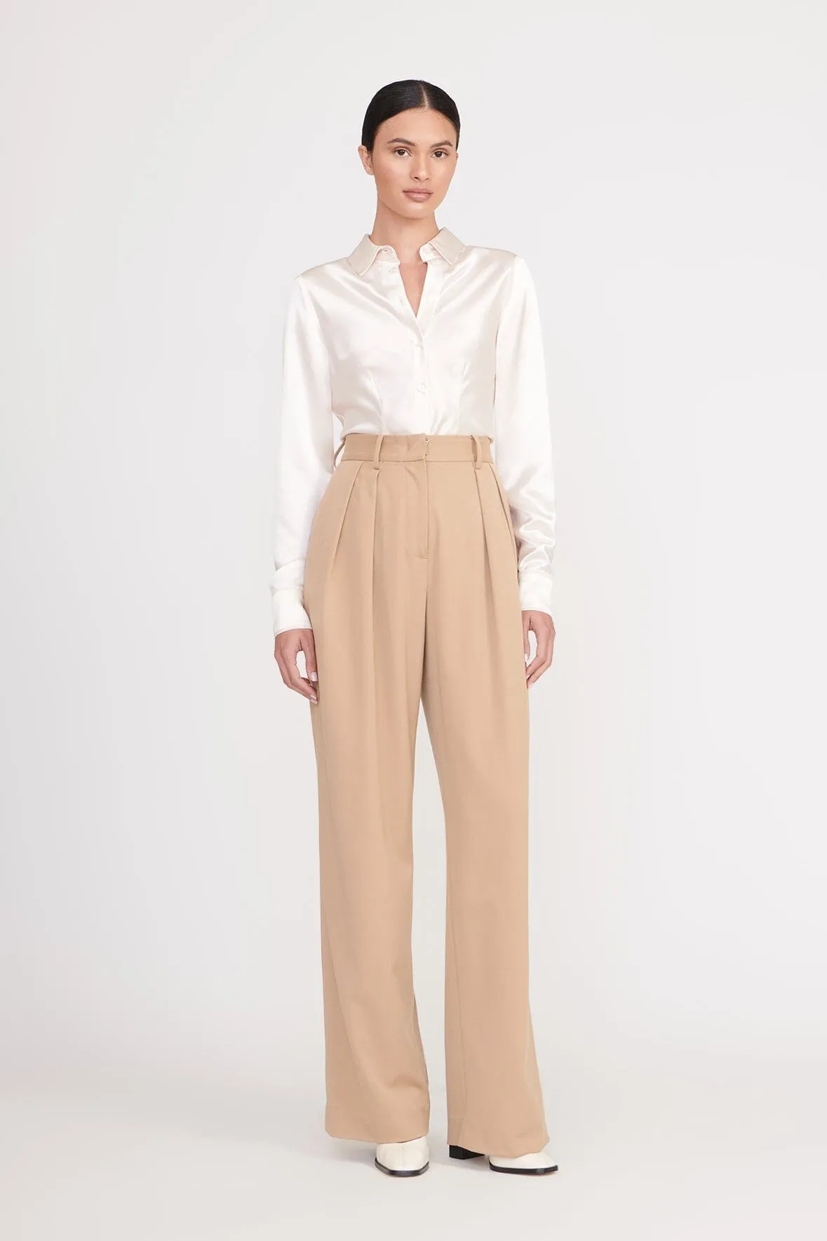 LUISA PANT | CAMEL SUITING