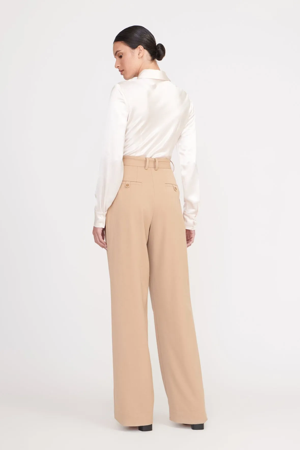 LUISA PANT | CAMEL SUITING