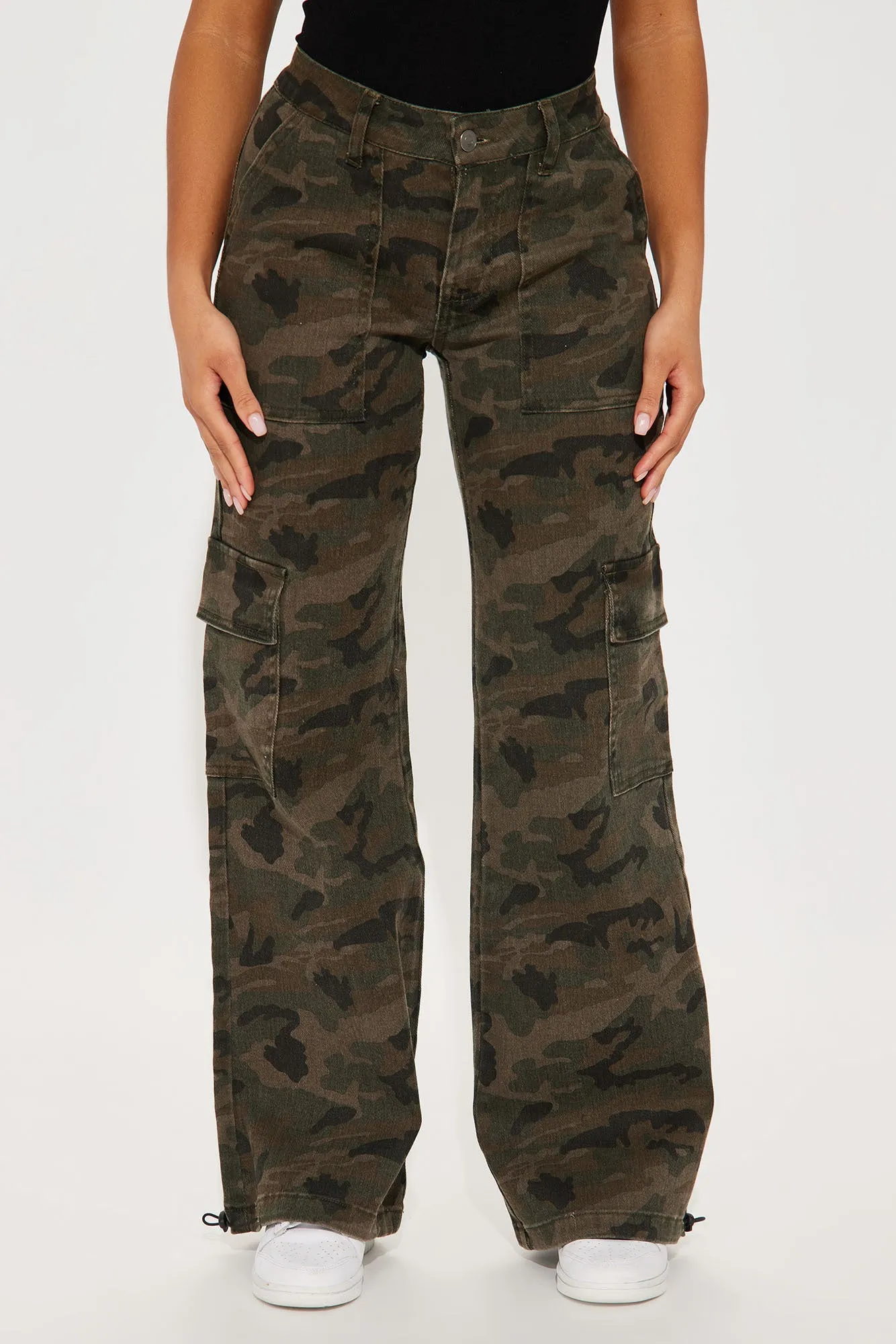 Nami Camo Cargo Jogger - Olive/combo