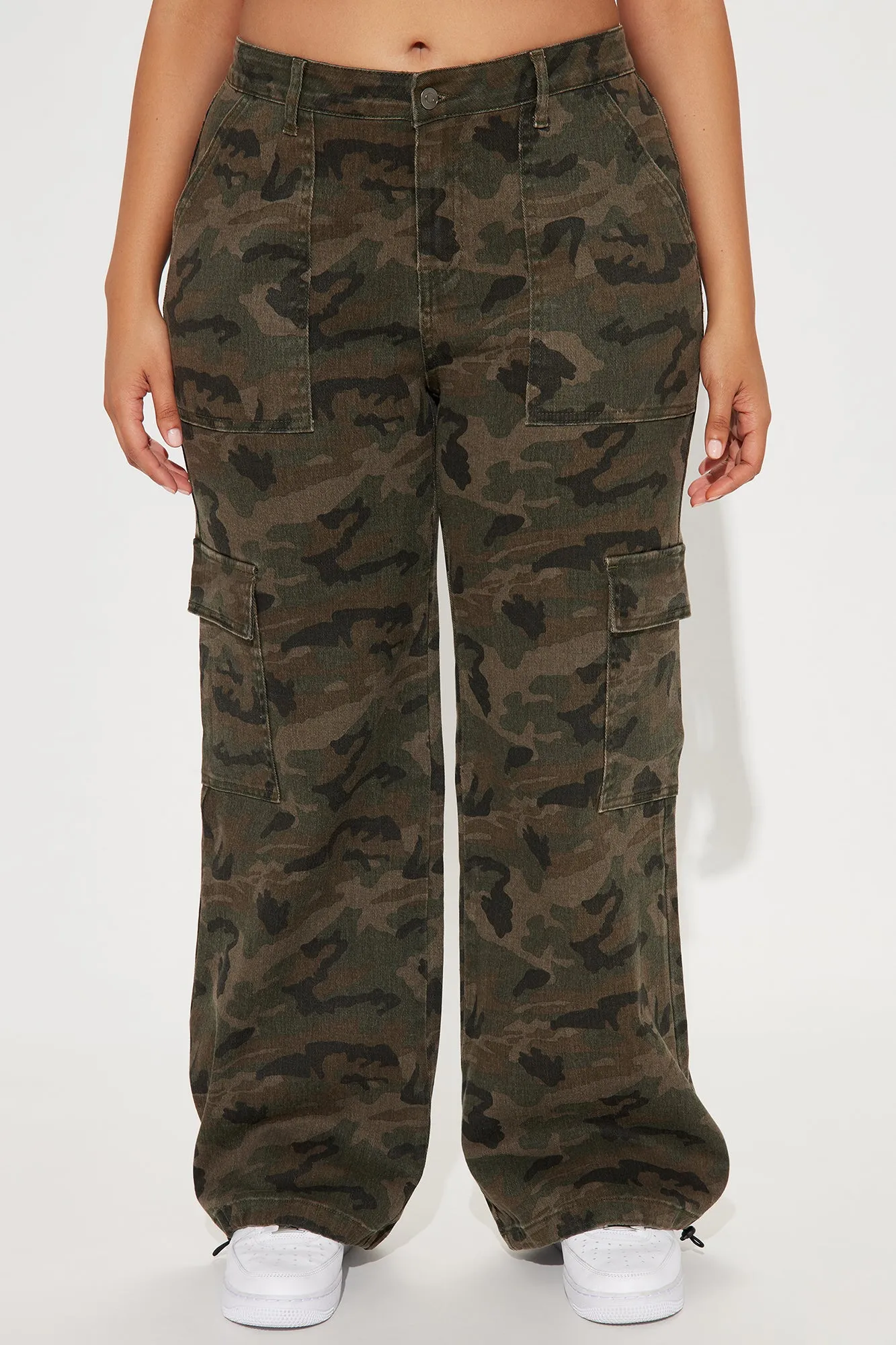 Nami Camo Cargo Jogger - Olive/combo