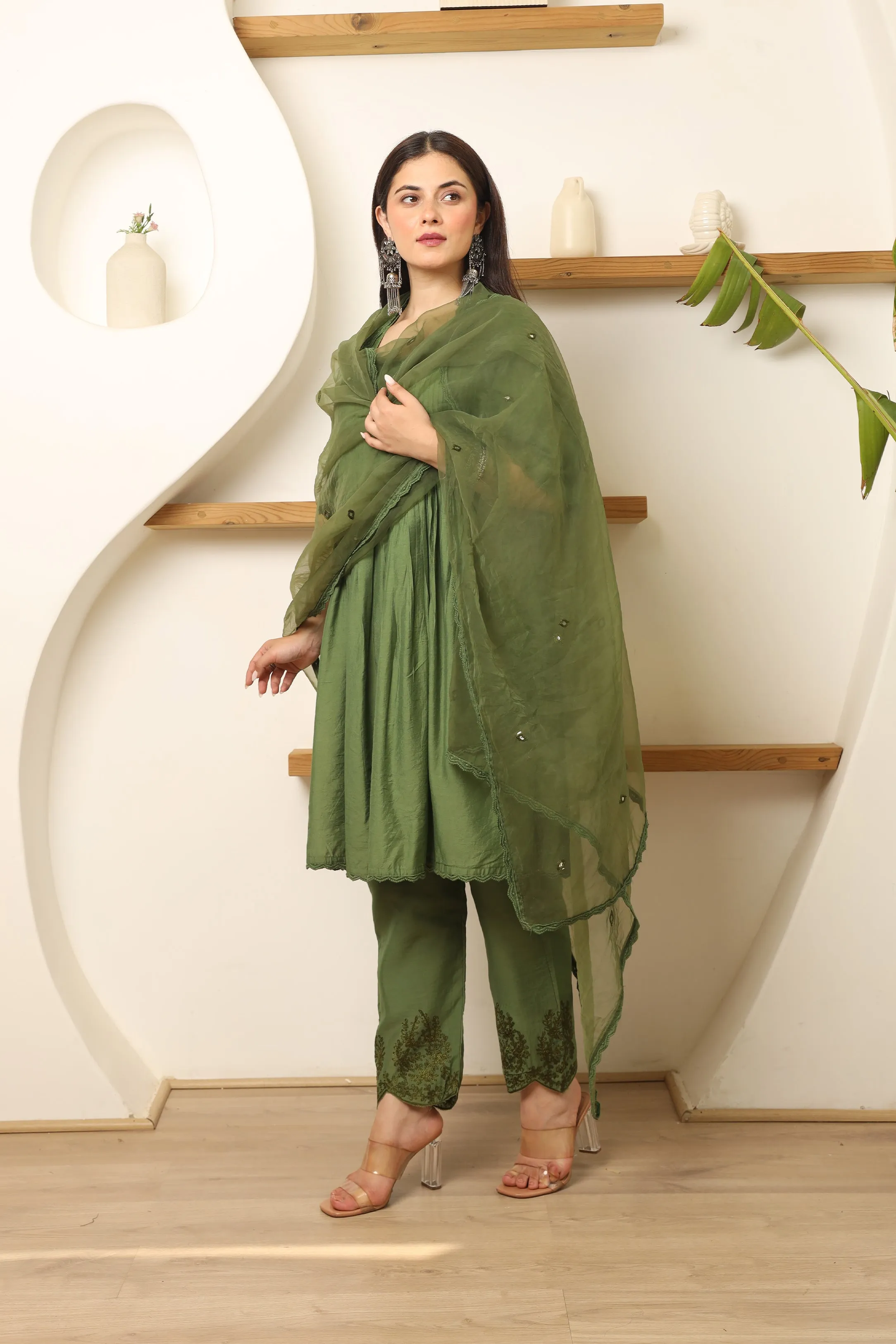 Olive Elegance suit set