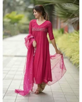 Pink Georgette Hand Embroidered Salwar Suit Set